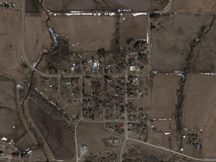 People who move to Marne, Iowa, can receive free land.