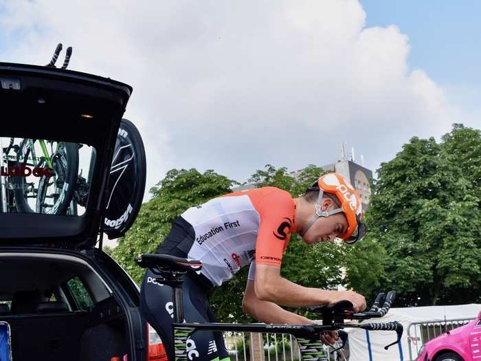 Tom Skully, a strong time trial rider from New Zealand, dialed in his cockpit. The Tour rookie should be a big help to Urán in the TTT ...