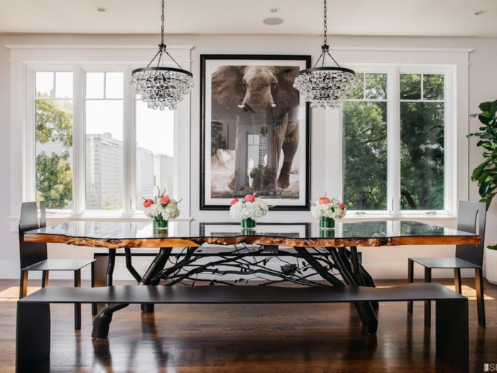 As does the sleek, yet rustic, eating area.