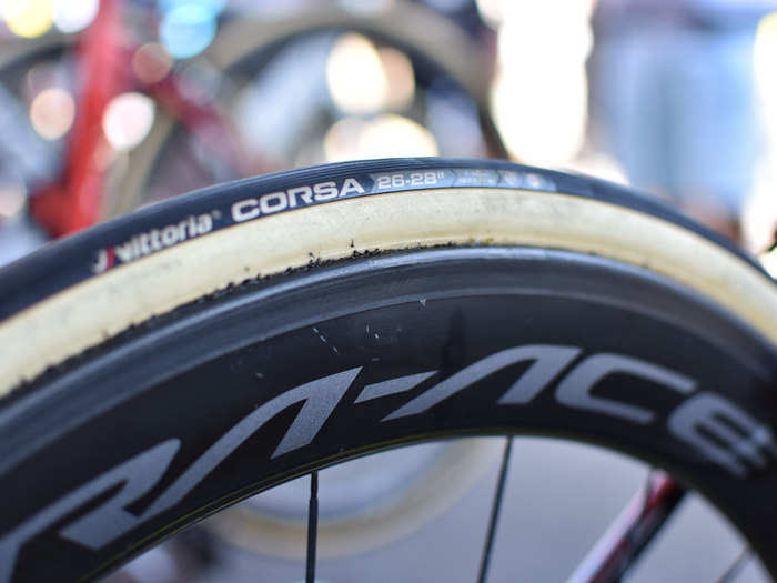 More and more road cyclists, pros and amateurs alike, are opting for wider tires with lower pressure — and GvA is no exception. He