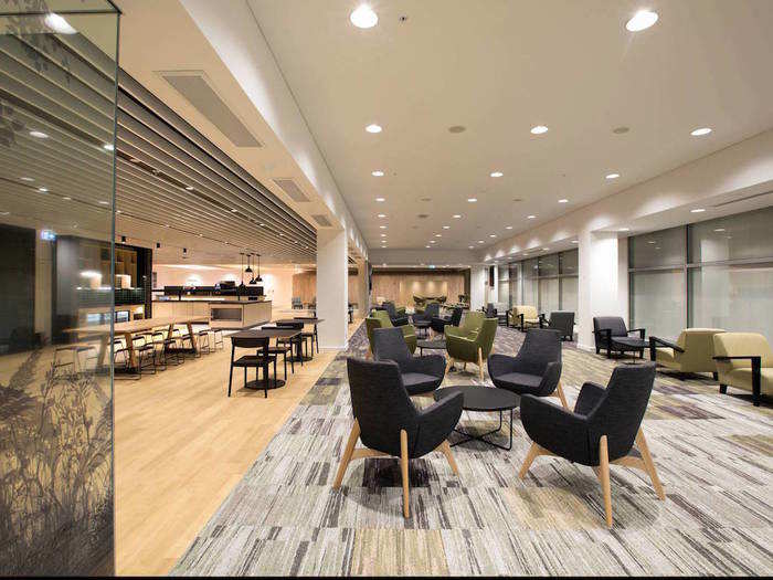 2. Strata Lounge, International Terminal, Auckland Airport — £28.15 ($37.72).