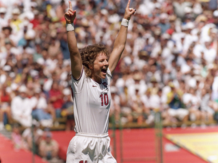 Michelle Akers was already an icon of women