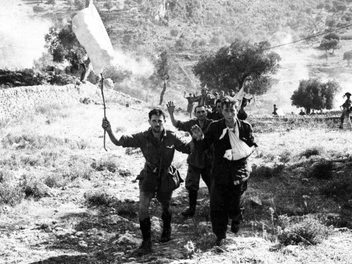 Fierce fighting marked the first days of the invasion. Congestion on the landing beaches kept US tanks from reaching the front line, forcing troops to rely on artillery and naval fire for support against Axis attacks. At one point on the second day, German tanks made it within 2,000 yards of the beaches before being repulsed.