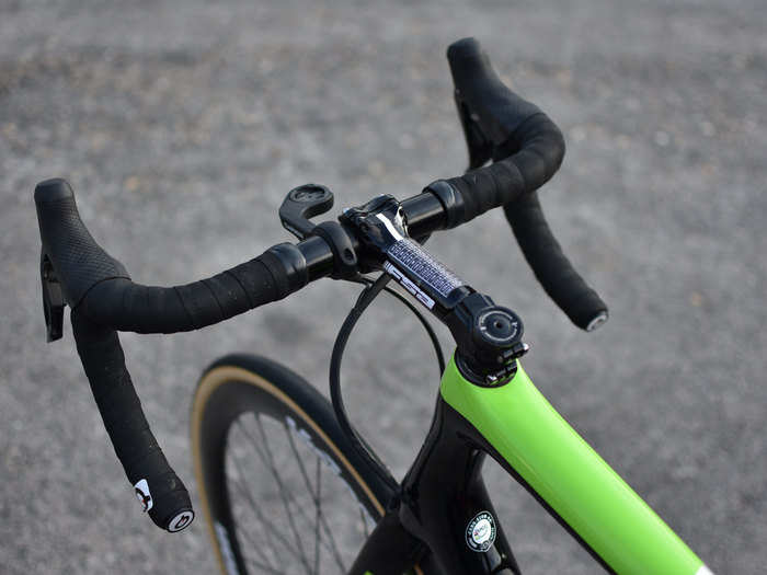 The thick, comfy bar tape offers a lot of grip, which should come in handy on the treacherous farm roads.