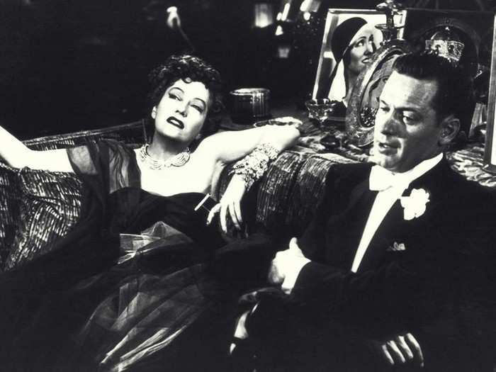 18. "Sunset Boulevard" (1950)