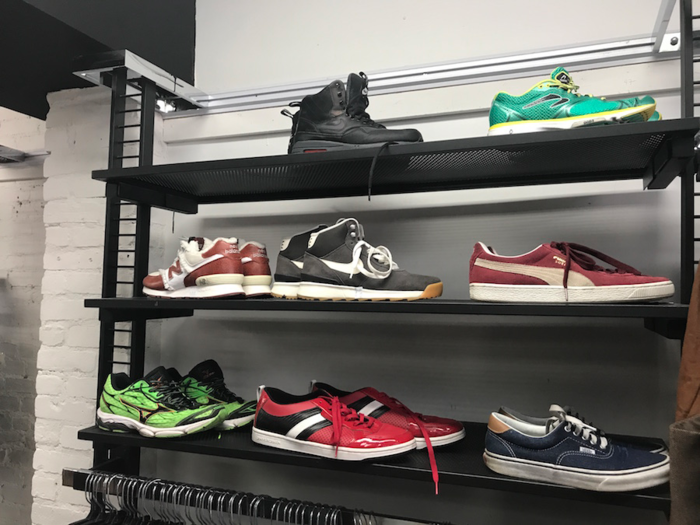 We came across lots of well-known brands such as Puma, Vans, and Nike.