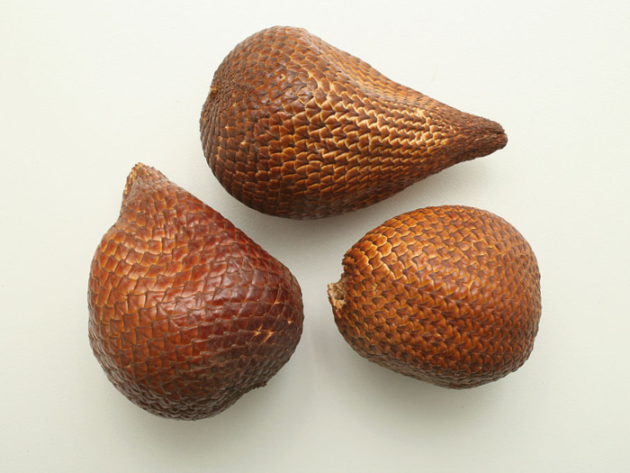 Salak is sometimes called "snakefruit" in English because of its scaly exterior.