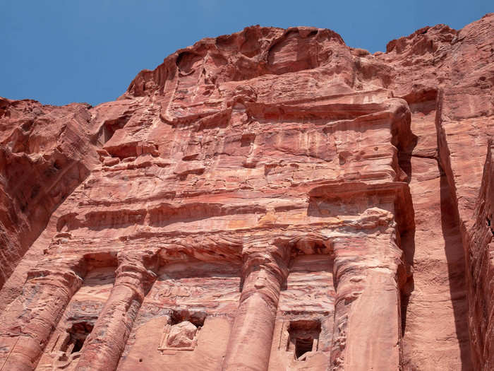 The main tomb in the Royal Tombs is known as the Urn Tomb, which gets its name from the jar carved at the top.