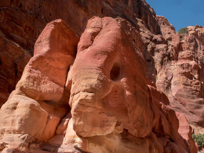 There are decorations all over the Siq, including sculptures and carvings of gods and animals. The imagery is a mélange of the Egyptian, Assyrian, Greek, Roman, and Mesopotamian cultures that passed through Petra by trade. There are even sculptures of elephants, which some take to be evidence of the city