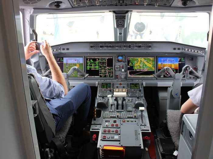 Up front, the E2 is equipped with Honeywell