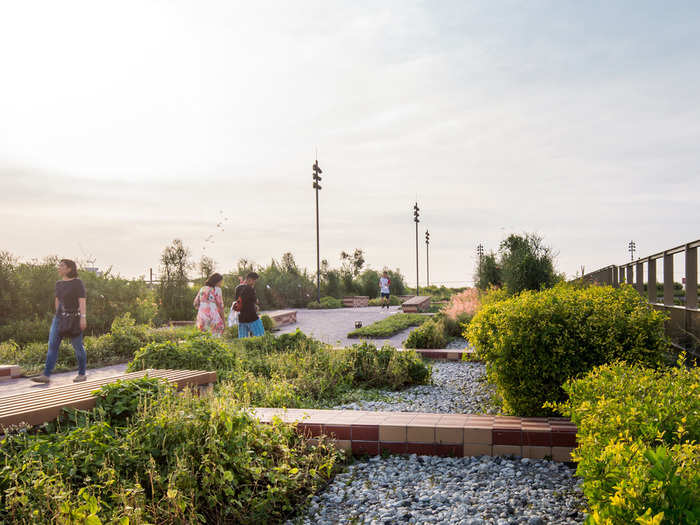 These roads include bike lanes and wide walkways, so that the public can easily access the park on foot.