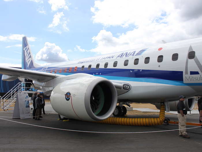 This MRJ-90 is powered by a pair of ultra-fuel-efficient geared-turbofan engines each producing up to 17,600 pounds of thrust. The smaller MRJ-70 will be powered by slightly less powerful geared turbo fans that produce 15,600 pounds of thrust.