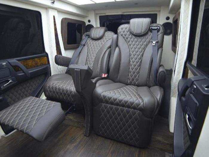 The two captain seats fully recline to offer passengers the utmost comfort. If you