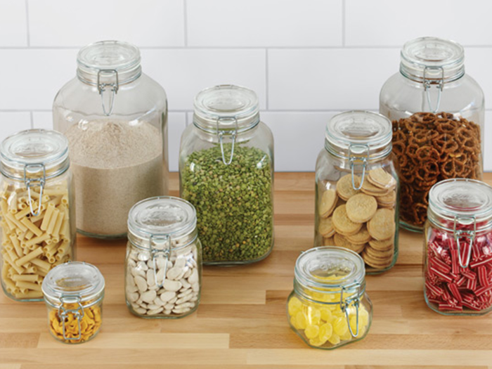 Airtight containers that keep your food fresh