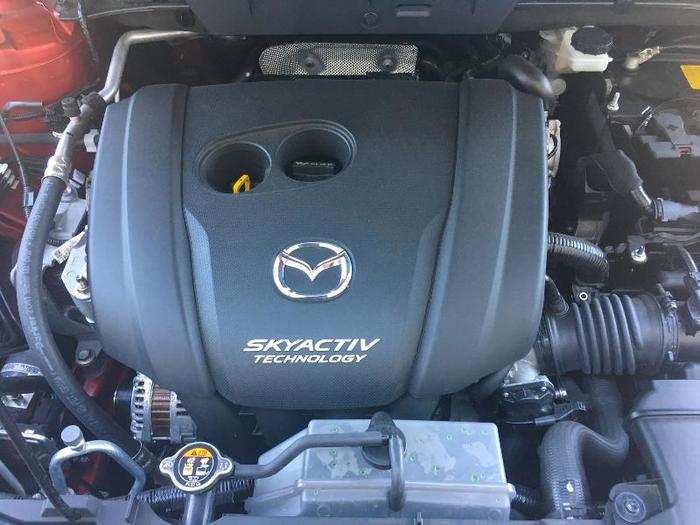 Under the hood is a 2.5-liter, 187 horsepower, naturally aspirated four-cylinder engine. It utilizes Mazda