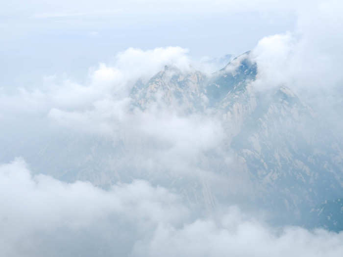 For a moment, the clouds that had persisted all day began to dissipate and I got glimpse of the landscape below.