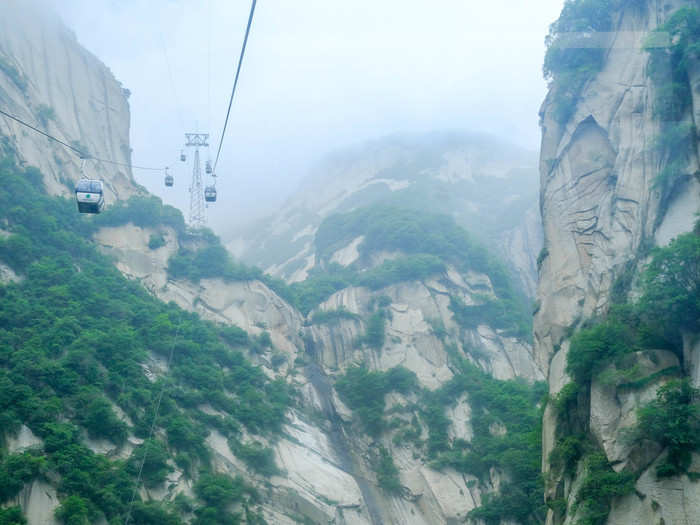 The cable car ride up was only about 15 minutes long. It was a very cloudy day so all the mountains were shrouded in mist. The ride through the granite valley felt otherworldly. Like I was in some kind of fantasy.