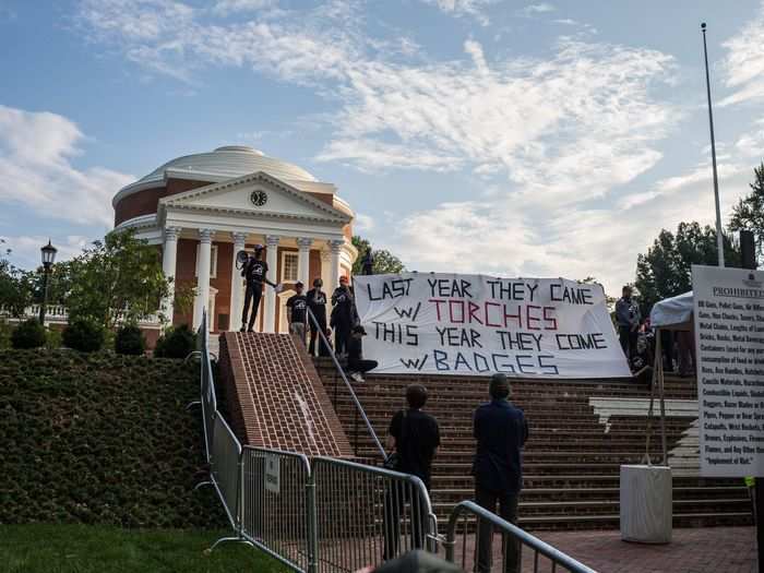  Later in the afternoon a student-organized demonstration met at the rotunda on the University of Virginia