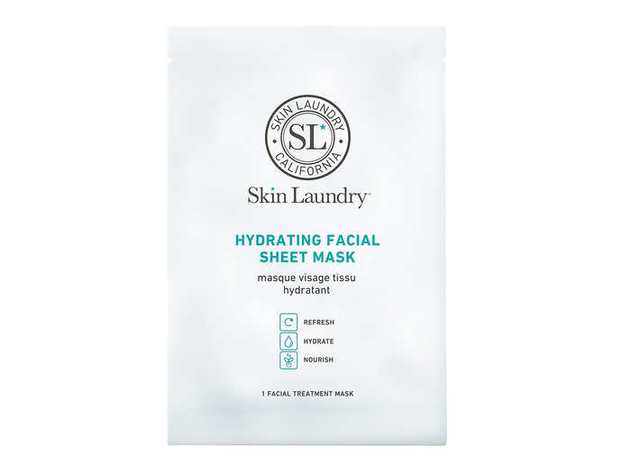 A super-hydrating sheet mask