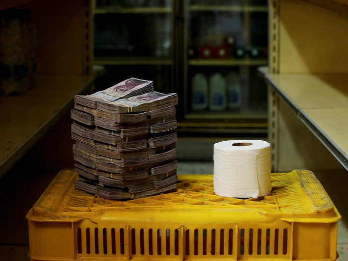 A toilet paper roll is worth 2,600,000 bolivars, $0.40.