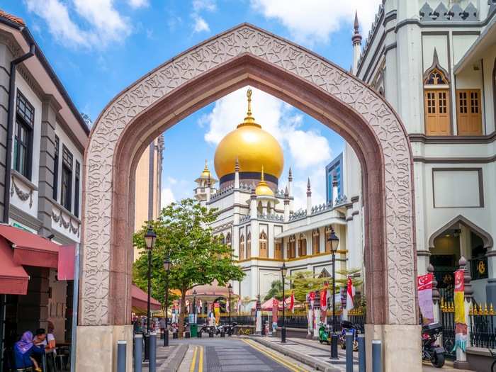 I found better shopping the next day in Kampong Glam, a neighborhood sometimes called the Muslim Quarter due to its ties to the Muslim and Malay communities. The Masjid Sultan mosque is gorgeous jewel at the center of the neighborhood.