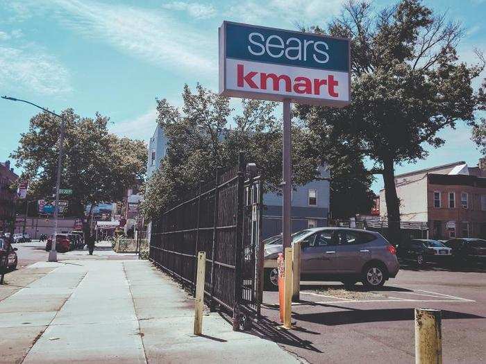 KMART CLOSING: 1075 Shaw Avenue, Clovis, CA