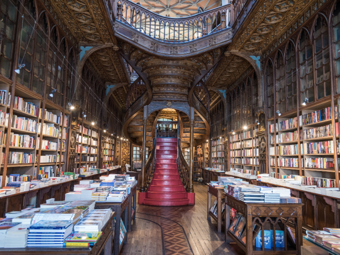 Most people who decide to visit (myself included) have probably seen this view of the bookstore online. During the summer months, it is never this empty. The store