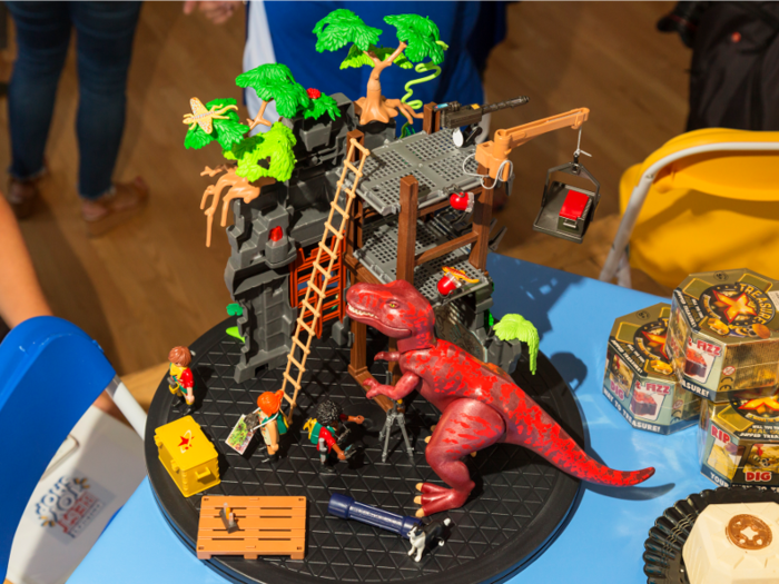 Playmobil Hidden Temple with T-Rex