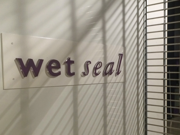 Wet Seal, a teen clothing store, filed for bankruptcy in 2015 and closed for good in 2017. Even though its stores are closed, you can still shop online.