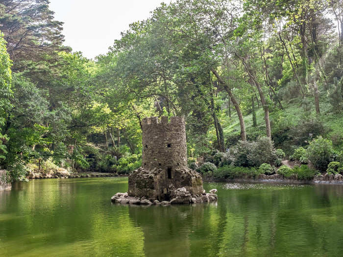 When I first entered the gardens, I noticed the "Valley of the Lakes," a string of five lakes that are surrounded by the lush forest. In the center of the first lake is a little castle for ducks.