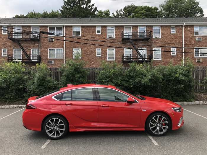 The profile of the new Regal GS is more shapely, with the surface curves accentuated. The front and rear are in proportion, but if I might offer a complaint, the hood could be longer.