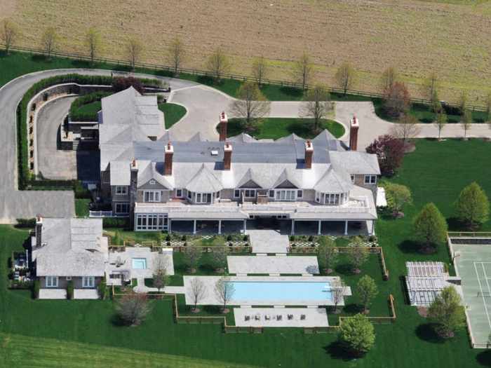 In 2012 the couple reportedly rented a $400,000-a-month, 11-acre home in the Hamptons equipped with a movie theater, bowling alley, walk-in fridge, eight-car garage, and a 60-foot heated pool with an underwater stereo system.