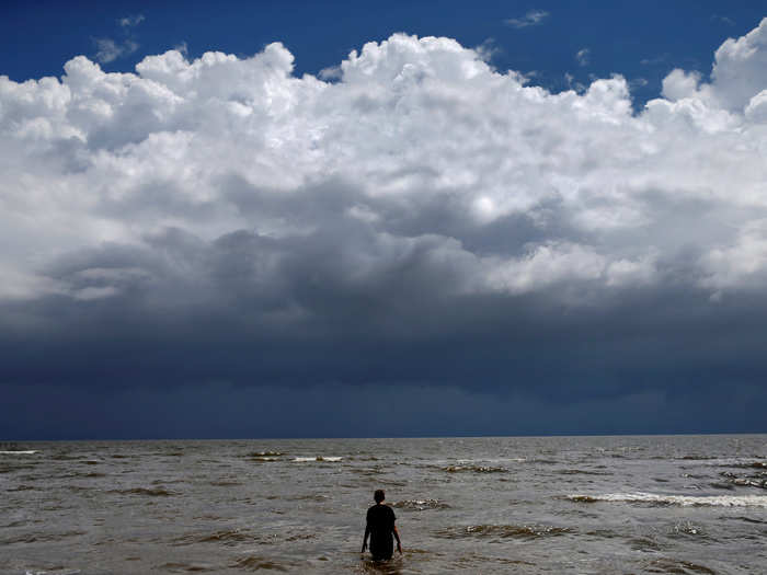 Luckily, by the time it made landfall on the Alabama-Mississippi border, the storm had been downgraded to a tropical depression, with wind speeds of around 30 miles per hour.