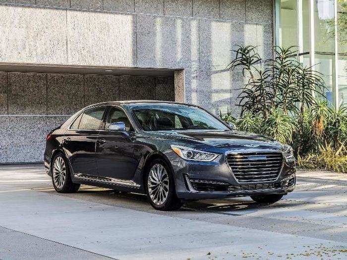 2. Genesis G90 (93 points)