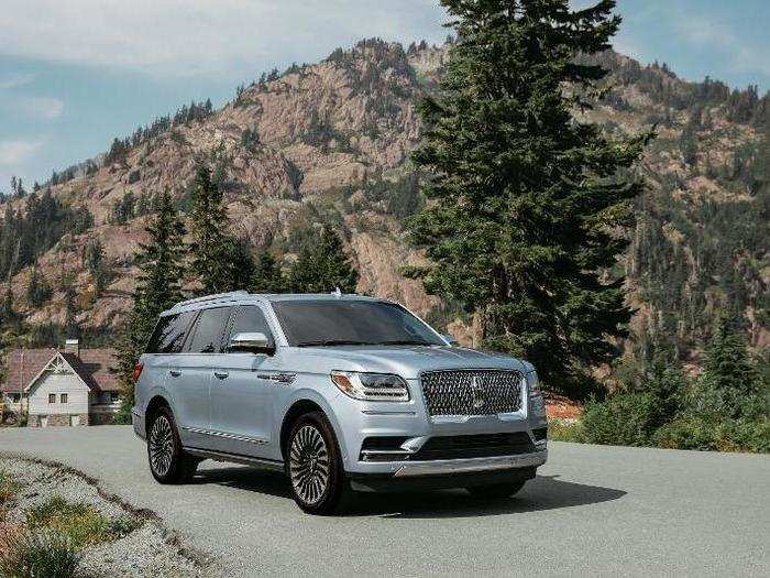 6. Lincoln Navigator (91 points)