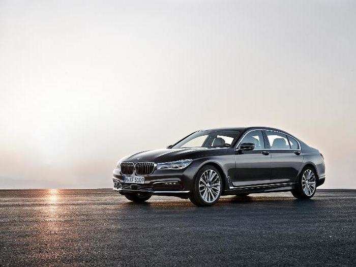 9. BMW 7 Series (90 points)