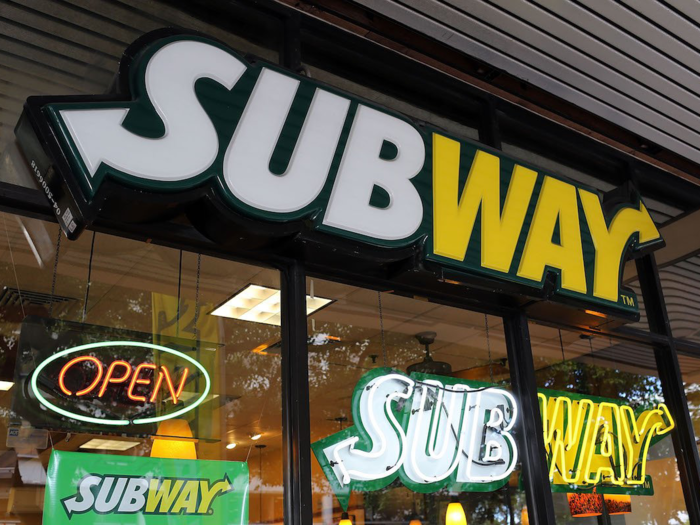 Sandwich Shop (tie): Subway