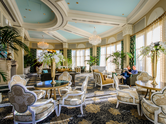 Guests can take afternoon tea or coffee in the lavishly decorated Tea Lounge.