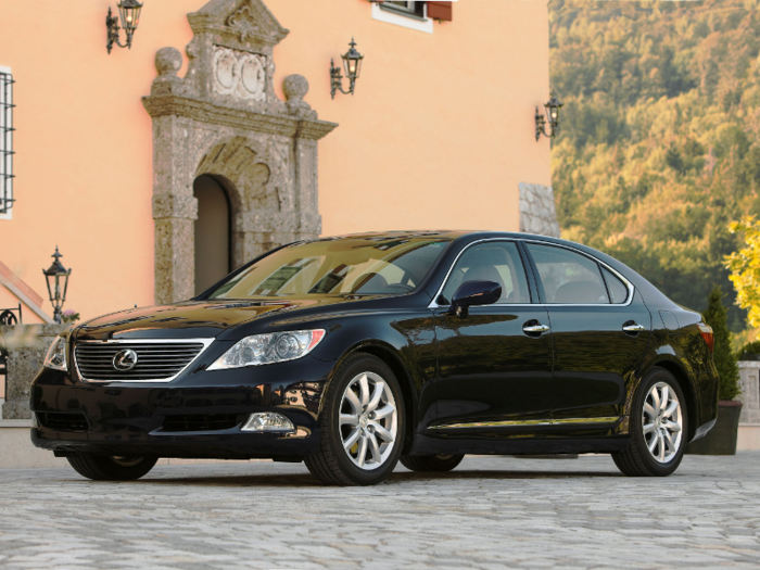 In 2007, Lexus rolled out its fourth generation LS. It would be the last all-new variant of the LS for more than a decade.