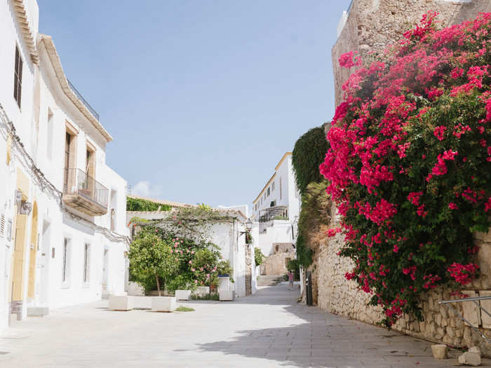 While civilization on Ibiza dates back to the Phoenicians in 654 B.C.E., the old town, walls, and church that exist today were built around the 1500s.