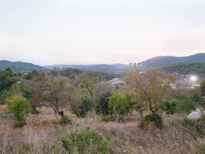 I was getting hungry and it was getting dark so I turned around and headed back towards Sant Antony. The countryside looked even more beautiful in the twilight.