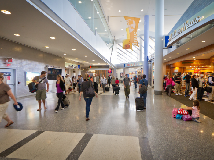 6. Philadelphia International Airport: 736 points. (Tie)