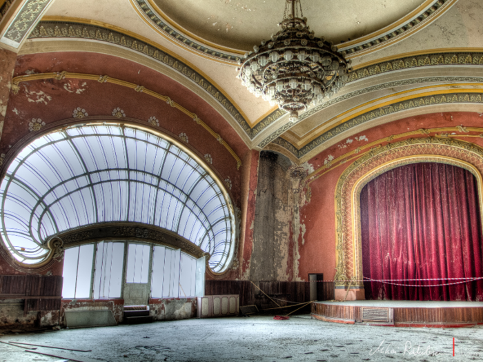 The Art Nouveau-style structure was built around 1900, commissioned by King Carol I, and opened to the public as a casino in 1910. It survived bombings in both world wars.