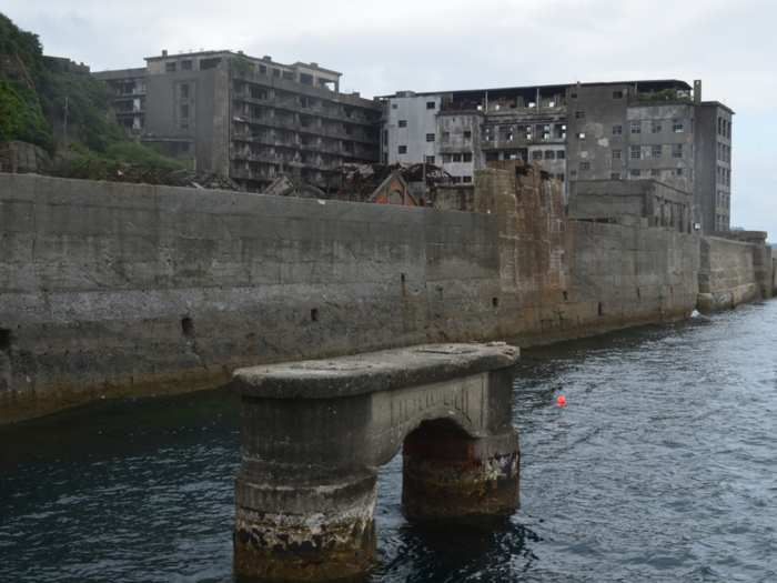 The island was known for its lucrative underseas coal mines. In 1959, more than 5,000 people lived there, primarily mine workers and their families.