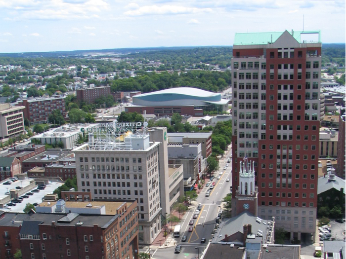 New Hampshire: City Hall Plaza, Manchester