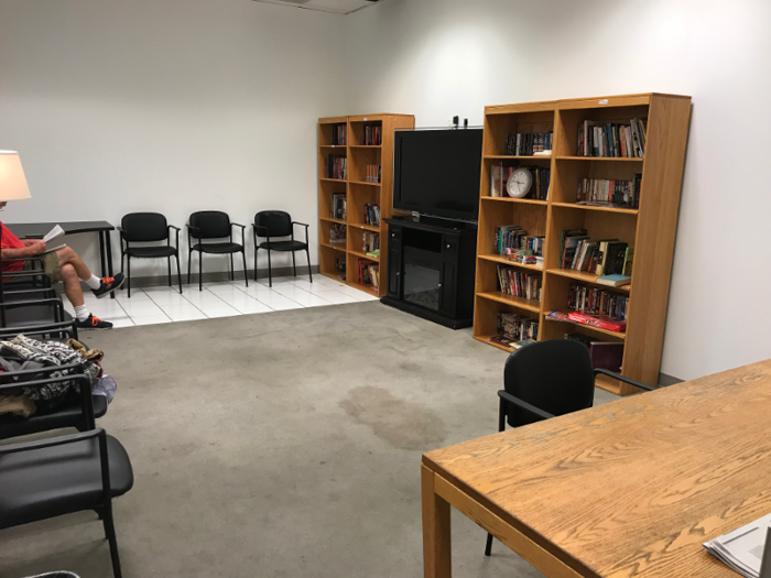 A smaller common area next to the main room gives residents a quieter place to watch television or read books.