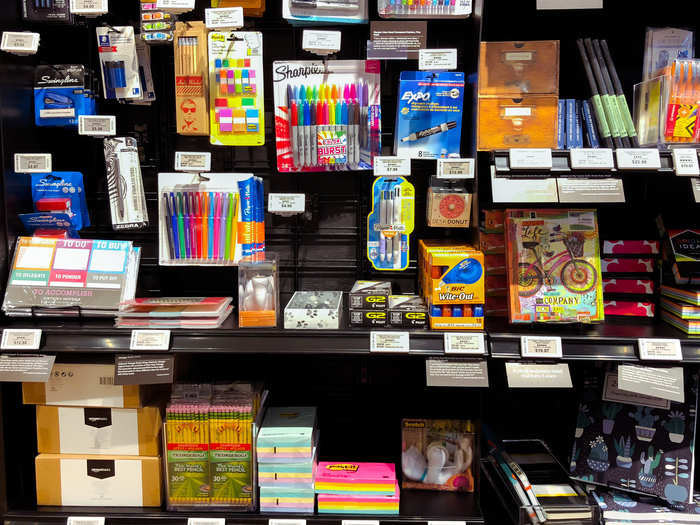 ... school supplies ...