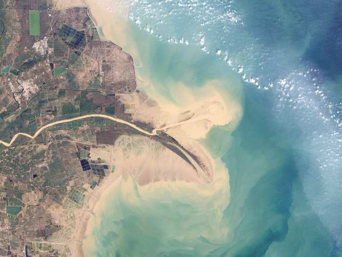 This created a new peninsula on the delta by 2004. China