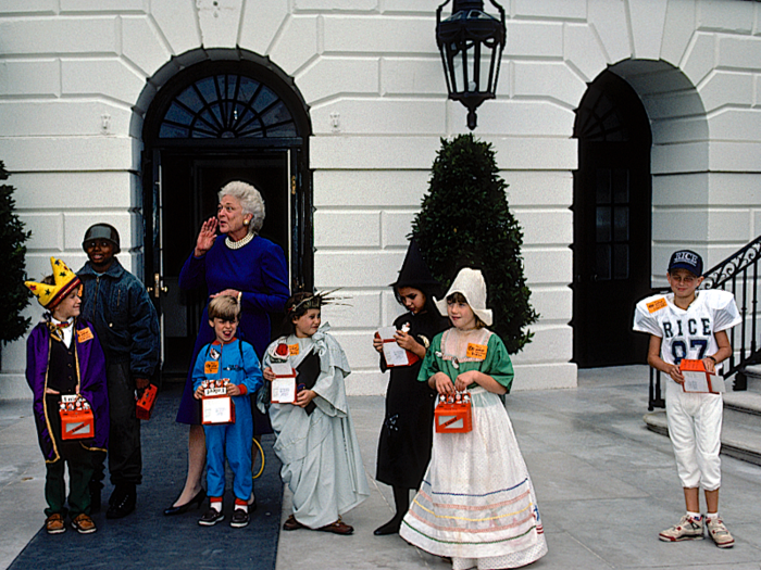 First Lady Barbara Bush greeted trick-or-treaters outside the South Portico of the White House on Halloween in 1989.