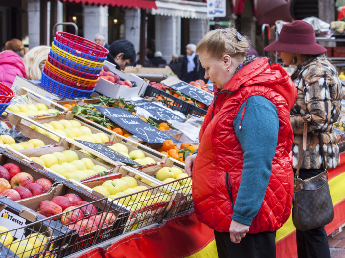 Open-air markets are open every day of the week, year-round.